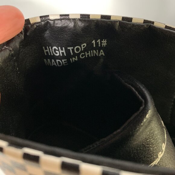 Black & White Checkered Hi-Top Sneakers Size  11 Mens - Picture 2 of 4